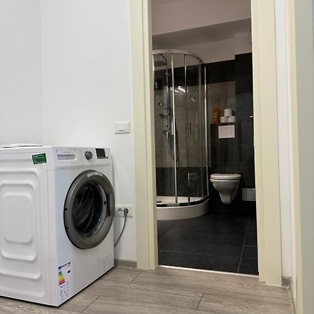 Renting Solutions Studio Iasi Eksteriør bilde