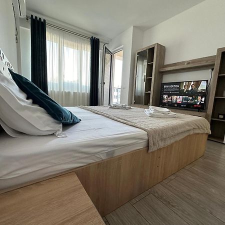 Renting Solutions Studio Iasi Eksteriør bilde