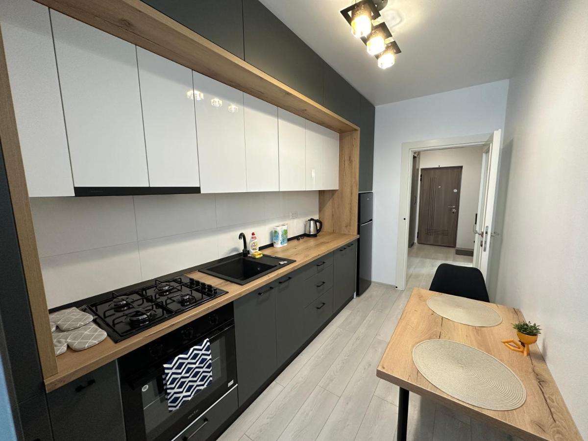 Renting Solutions Studio Iasi Eksteriør bilde