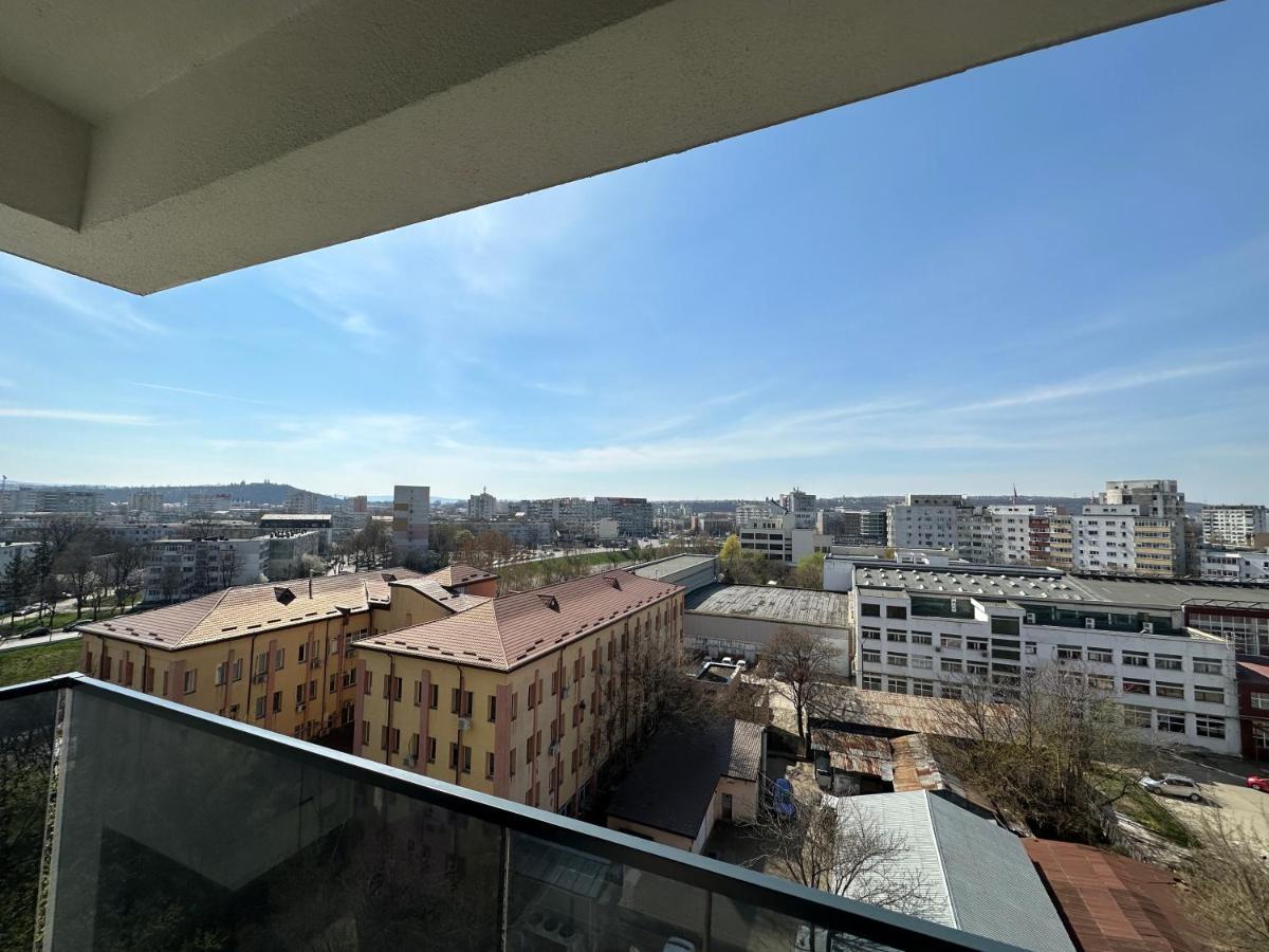 Renting Solutions Studio Iasi Eksteriør bilde