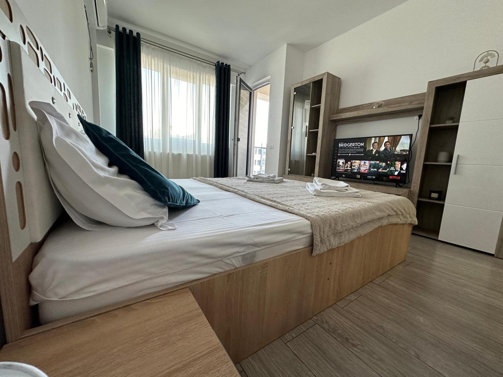 Renting Solutions Studio Iasi Eksteriør bilde